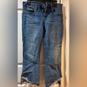 💙👖Blank NYC Blue Frayed Hem Flare Jeans!!